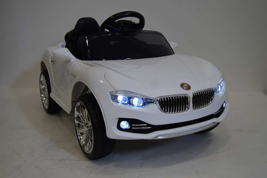 Электромобиль детский BMW O 111 OO 