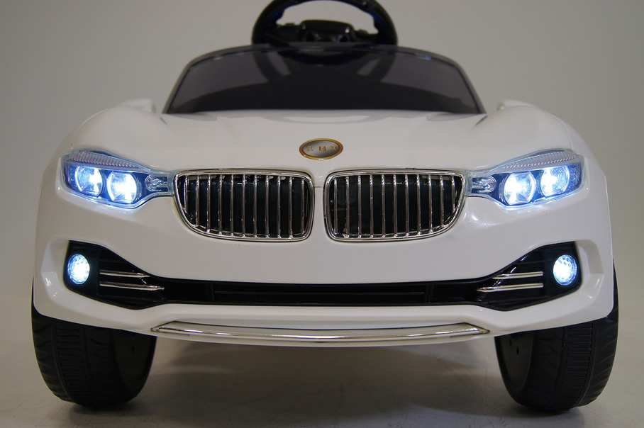 Электромобиль детский BMW O 111 OO 