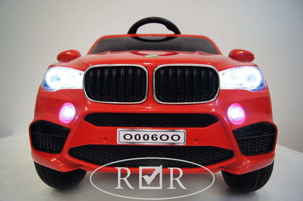 Детский электромобиль BMW o 006 oo  на резиновых (каучуковых) колесах 