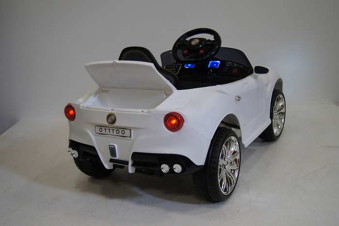 Детский электромобиль BMW O 111 OO с дистанционным управлением
